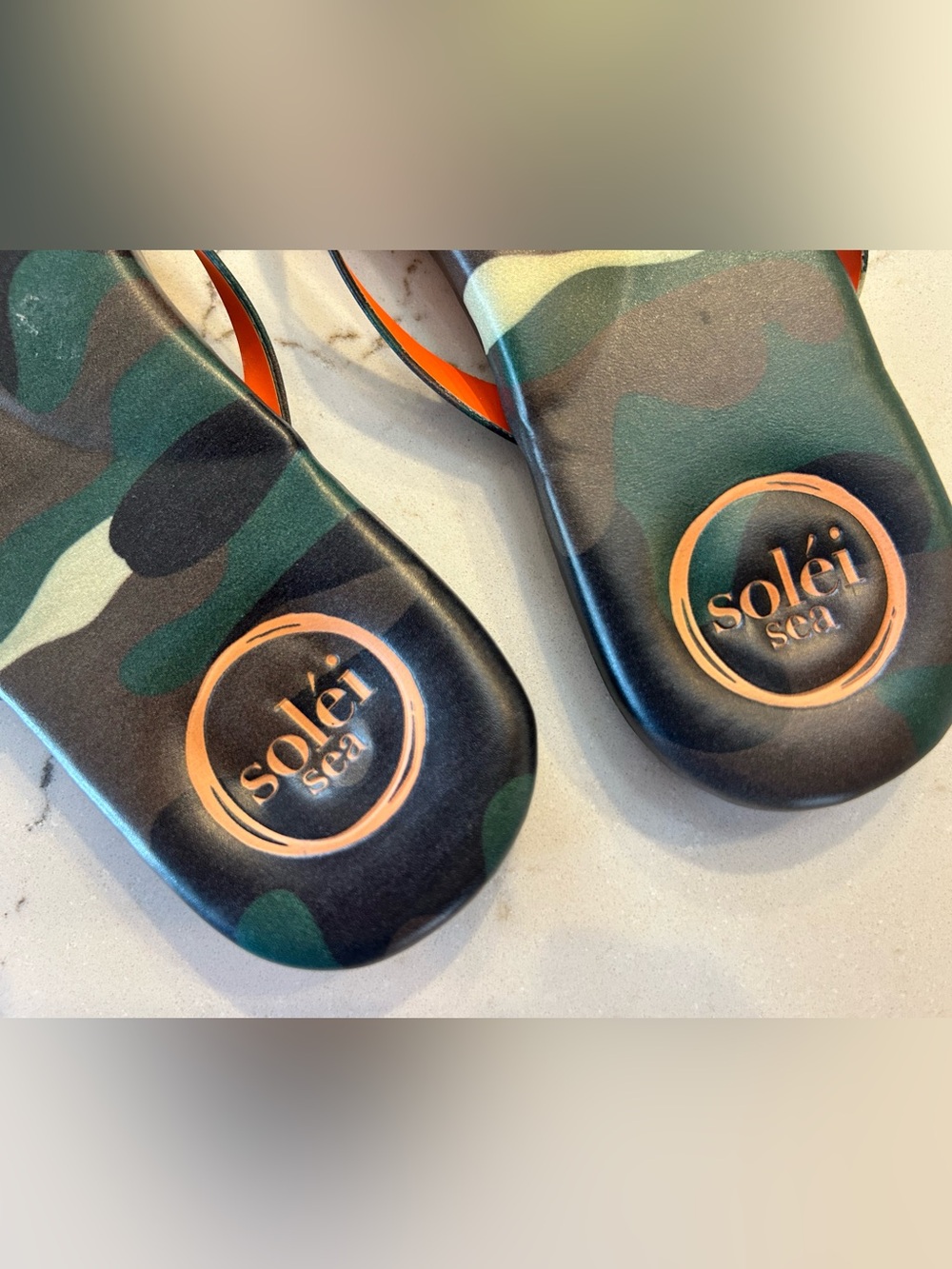 Solei Sea Indie camo flip flops - Picture 5 of 10